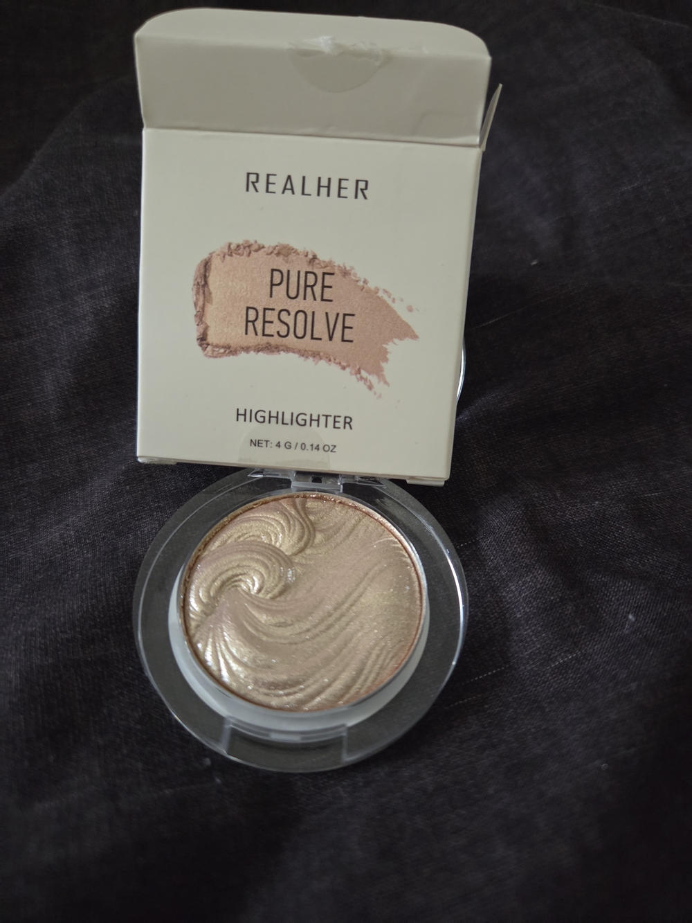 RealHer Pure Resolve Highlighter - Champagne Gold